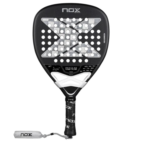 Pala de pádel Nox AT10 Luxury Genius Attack 18k Alum by Agustín Tapia - Análisis técnico y características
